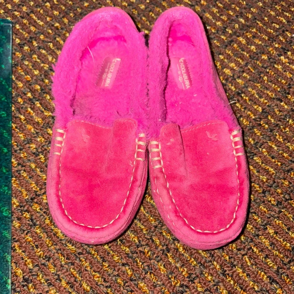 Koolaburra Kids Pink Moccasins size 11 - Picture 2 of 5